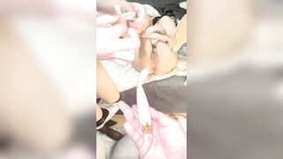 【初恋的香味】极品女神双飞场，双姝争艳人气登顶，专业黄播团队，香艳刺激淫靡佳作