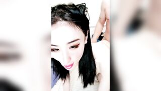170CM妖艳新人御姐【下篇】难得一见大白美臀，这屁股简直完美，炮友抱着屁股就是操，超嫩小逼菊花也粉的，最后口暴