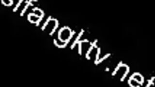 化妆间发骚秒变母狗激情啪啪