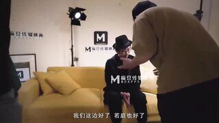 爆乳女记者 新人女优 #林襄