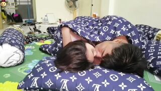 针孔摄像头偷拍 小伙暗藏摄像头偷拍和漂亮女友啪啪全过程